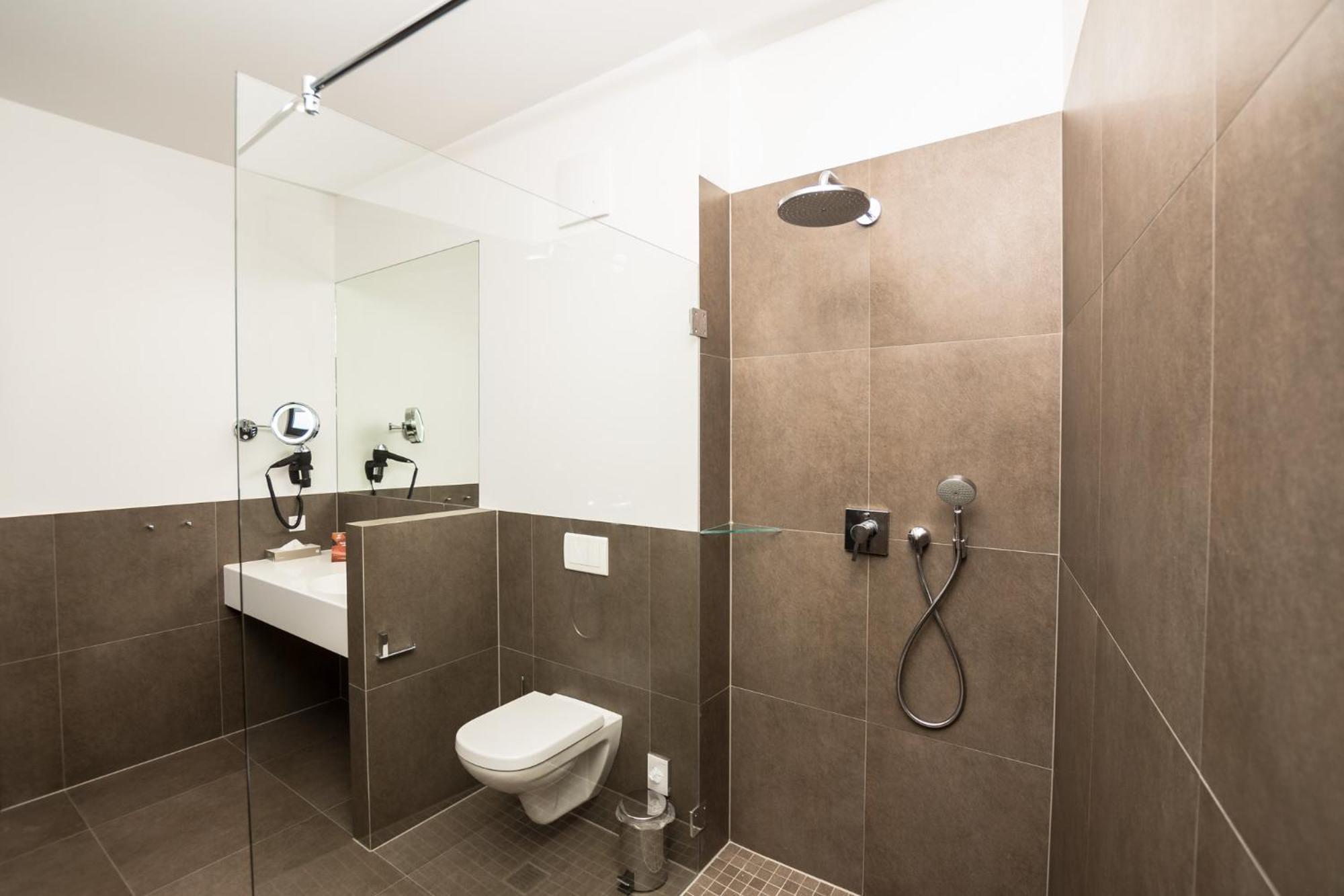 Stadthotel Reich メルリッヒシュタット エクステリア 写真