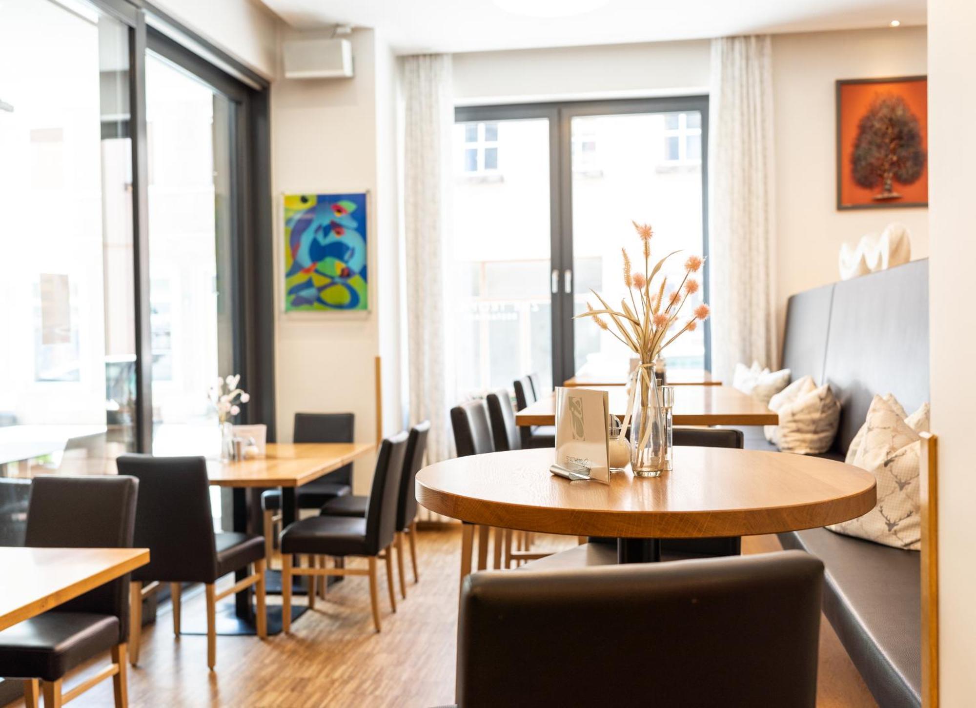 Stadthotel Reich メルリッヒシュタット エクステリア 写真
